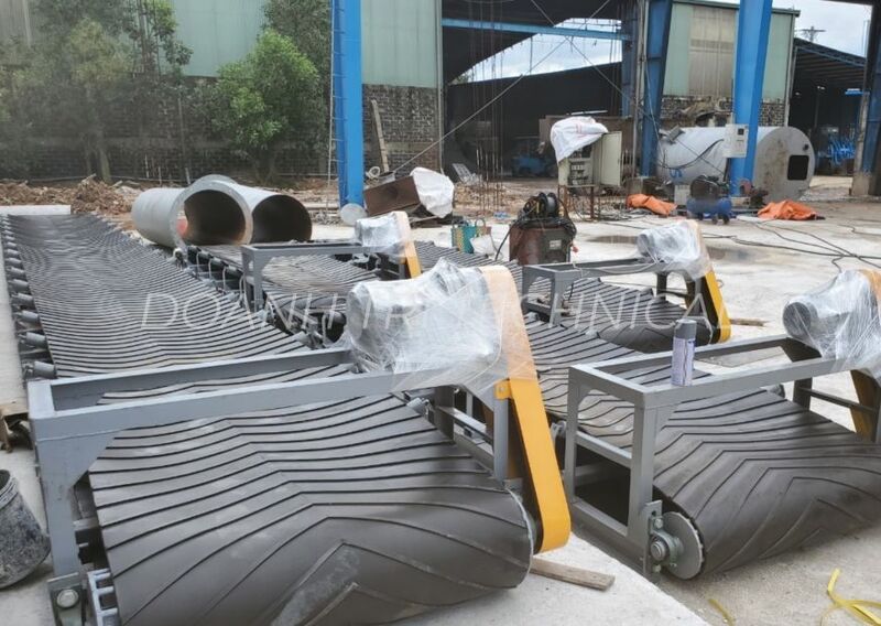 BĂNG TẢI CAO SU GÂN V