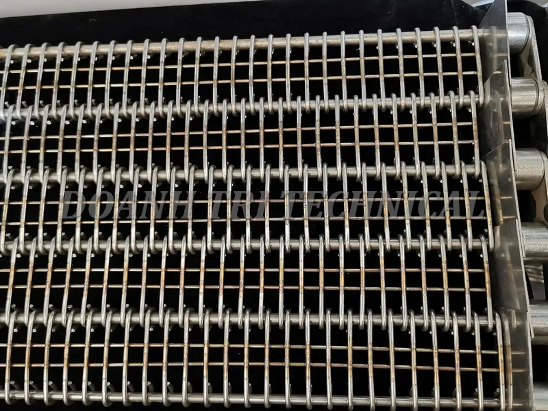 BĂNG TẢI LƯỚI INOX LOẠI CÁC MẮT LIÊN KẾT