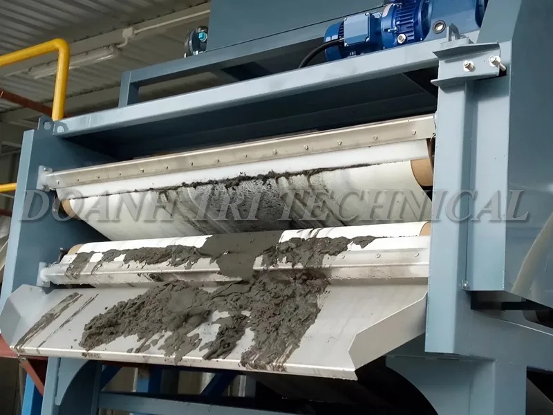 BĂNG TẢI MÁY ÉP BÙN