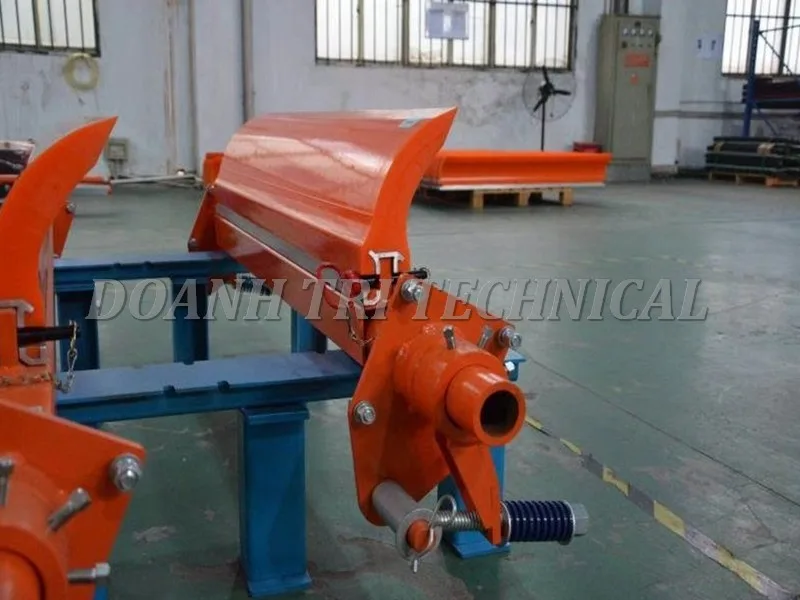 THIẾT BỊ LÀM SẠCH BĂNG TẢI